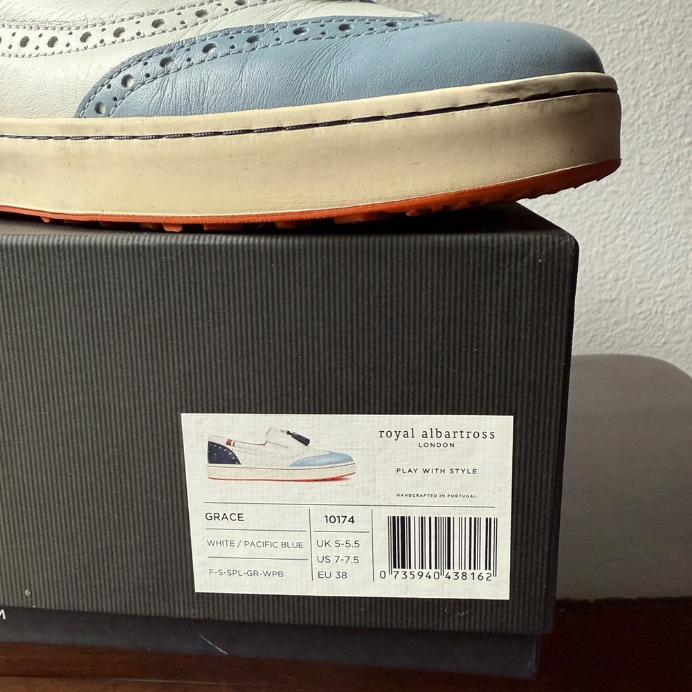 Royal Albatross Women's Grace Golf Slip On Blue and White Shoes - Picture 2 of 7